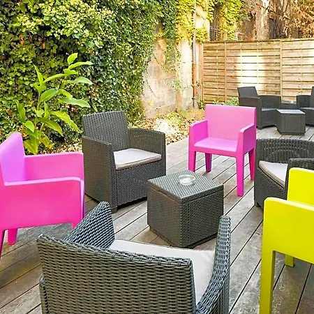 Hotel Ibis Styles Gare Saint-jean 3*