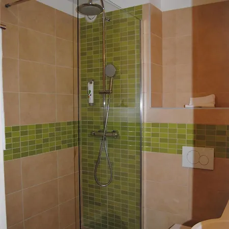 Ibis Styles Gare Saint-jean 酒店 3*
