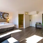 Ibis Styles Gare Saint-jean فندق 3*