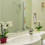 فندق Ibis Styles Gare Saint-jean 3*