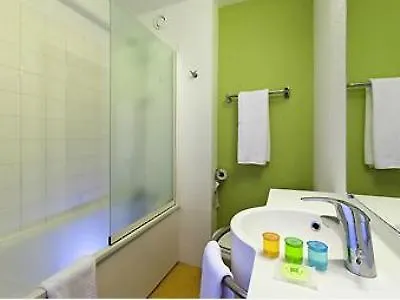 Hotel Ibis Styles Gare Saint-jean Burdeos