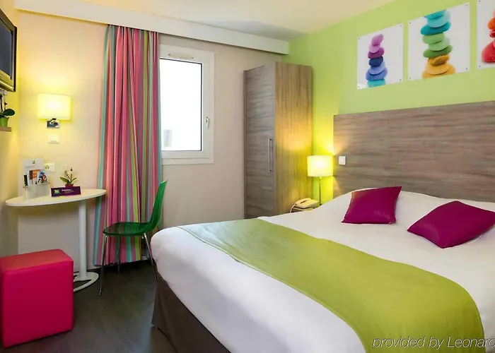 Hotel Ibis Styles Gare Saint-jean 3*
